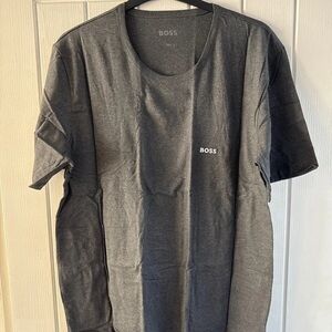 Boohoo Dark Gray Short Sleeve Tee